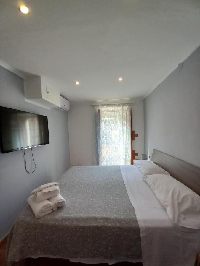 Controvento Al Mare Apartment Riomaggiore Ngoại thất bức ảnh